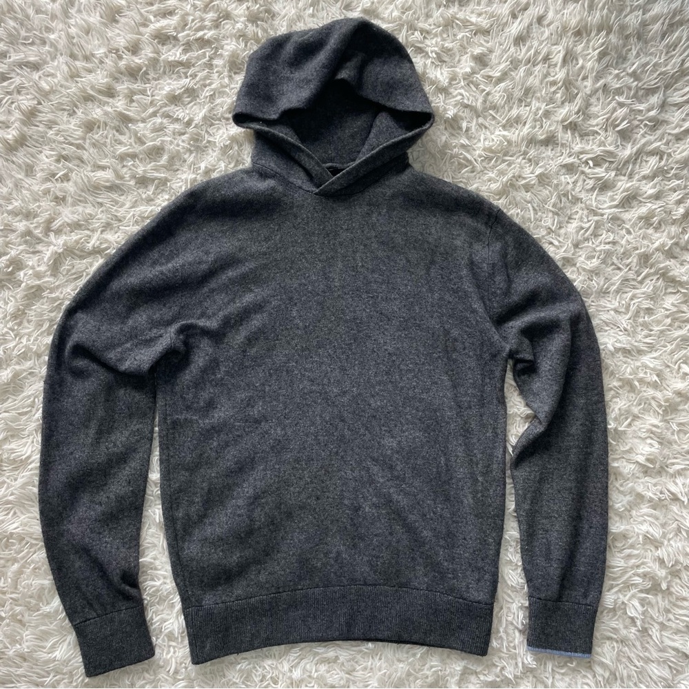 Greyson Hooded Gray Sweater Size Medium